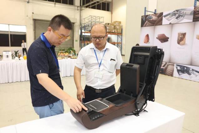 巴斯特的极致天窗工艺澳门新葡京网页遇见伟(图8)