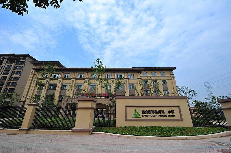 销中心】-最新优惠-区位-商圈热盘-效果图澳门新葡京app中国五矿金融贸易中心【营(图5)