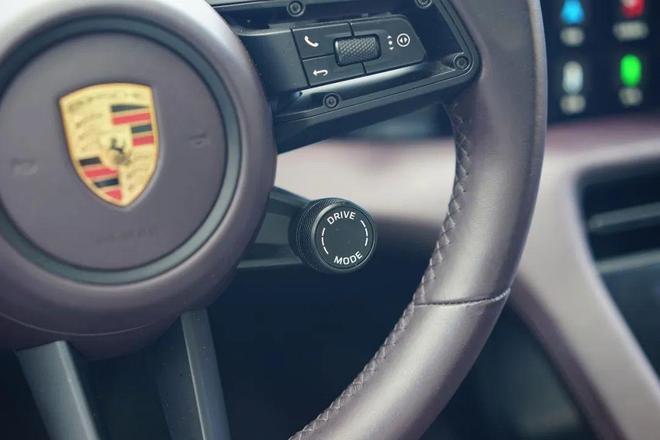 需多言保时捷Taycan 4澳门新葡京入口【路试】强者无(图5)