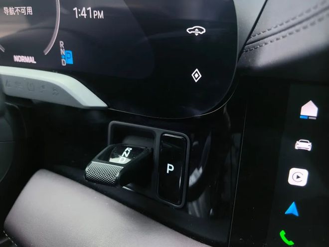 需多言保时捷Taycan 4澳门新葡京入口【路试】强者无(图10)